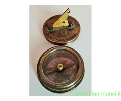 Bussola  in ottone  riproduzione  Stanley London 1