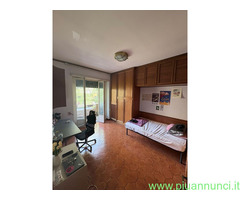 Posto letto instanza indipendente V. Lorenzo Magnifico mq18 affitto Euro695