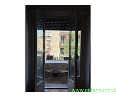 Posto letto instanza indipendente V. Lorenzo Magnifico mq18 affitto Euro695
