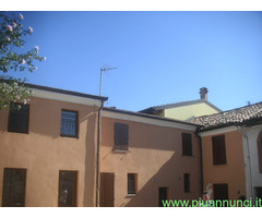 Villa bifamiliare mq120 Ristrutturato piano terra