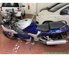 SUZUKI GSX Hayabusa 1300 GSX R Super Sportive