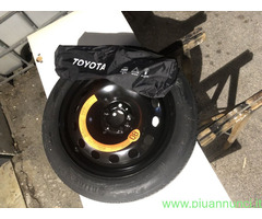 RUOTINO-SCORTA  NUOVO+KIT ATTREZ-X TOYOTA YARIS 20
