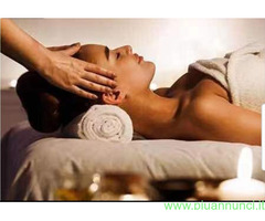 A Roseto: Massaggiatrice cinese per momenti indime