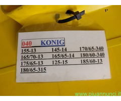 Vendo 2 PACCHI DI CATENE DA NEVE KONIG.