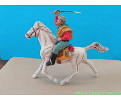 Soldatino Garibaldi a cavallo