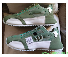 SNEAKER  N. 43 /44 NUOVE, STILE SPORTIVO E CASUAL.