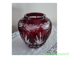 Vaso in cristallo al piombo con intagliatura a man