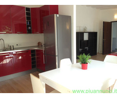 Appartamento mq95 Buono quarto piano